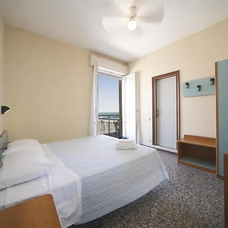 Telstar Szálloda 3*