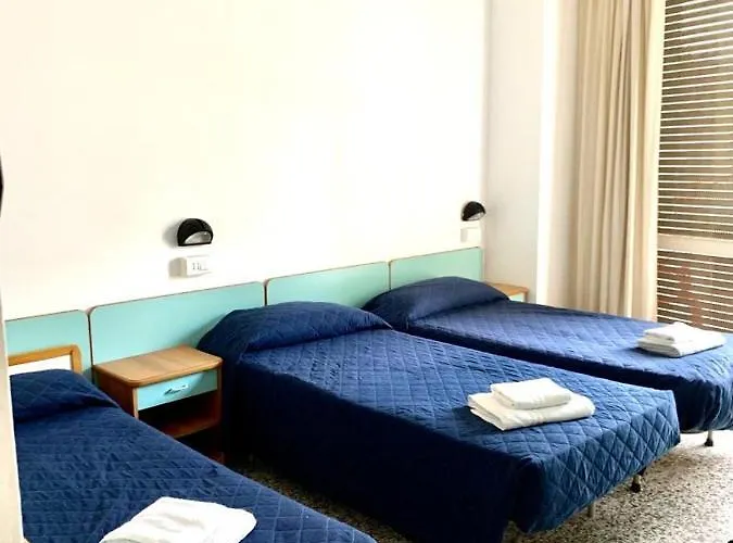 Hotel Telstar 3*