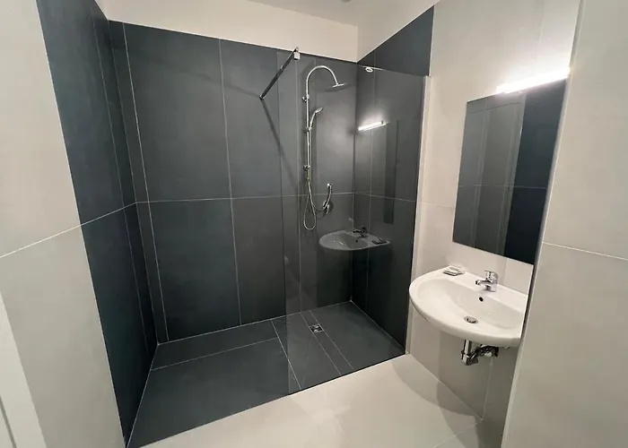 Hotel Telstar 3*
