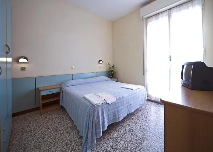 Telstar Hotel