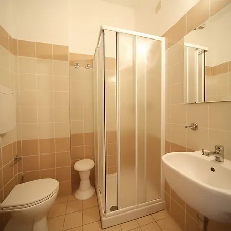 Telstar Hotell 3*