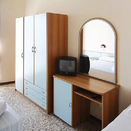 Telstar 3* רימיני